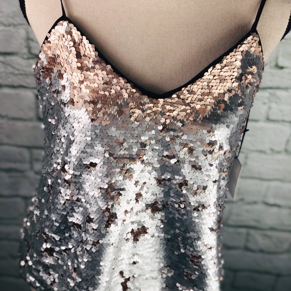 💫 1.STATE Sequin Camisole Silver & Rose Gold - Picture 7 of 7
